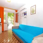 Branko 1348 Apartment *