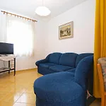 Branko 1348 Apartment