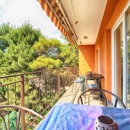 Branko 1348 Apartman