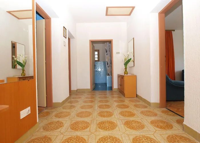 Branko 1348 Appartement *