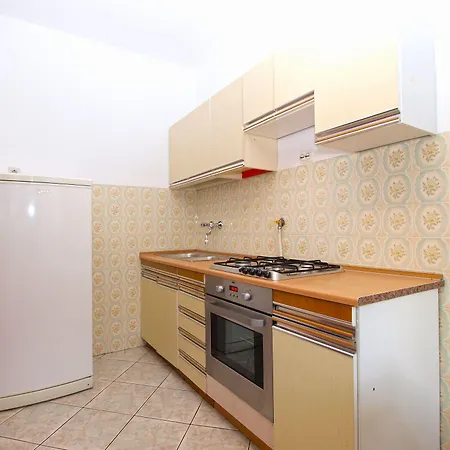 Branko 1348 Διαμέρισμα Πούλα