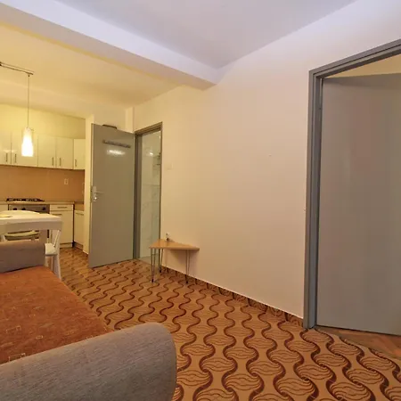 Branko 1348 Apartmán