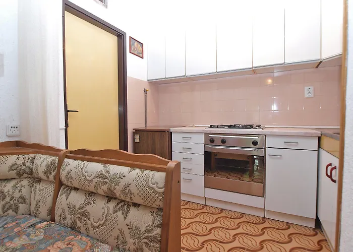 Branko 1348 Apartament