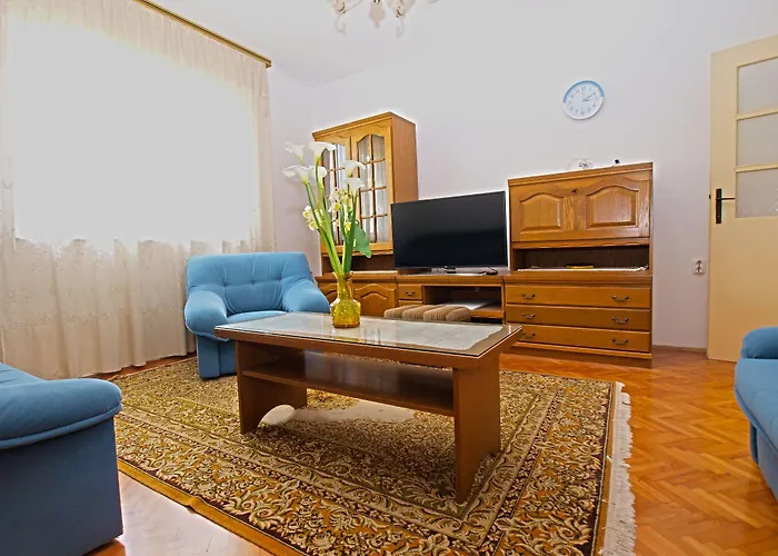 Branko 1348 Apartament Pula