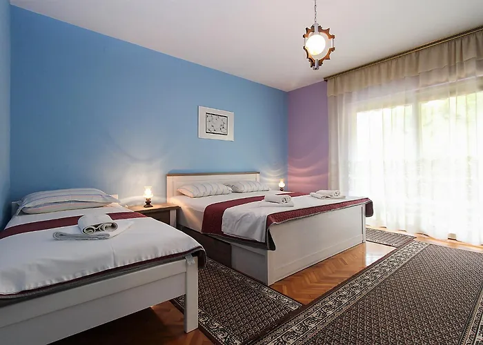 Branko 1348 Apartament